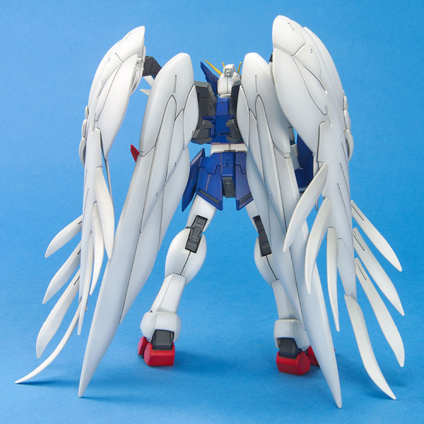 Mô hình Gundam MG 1/100 XXXG-00W0 Wing Gundam Zero EW - Bandai