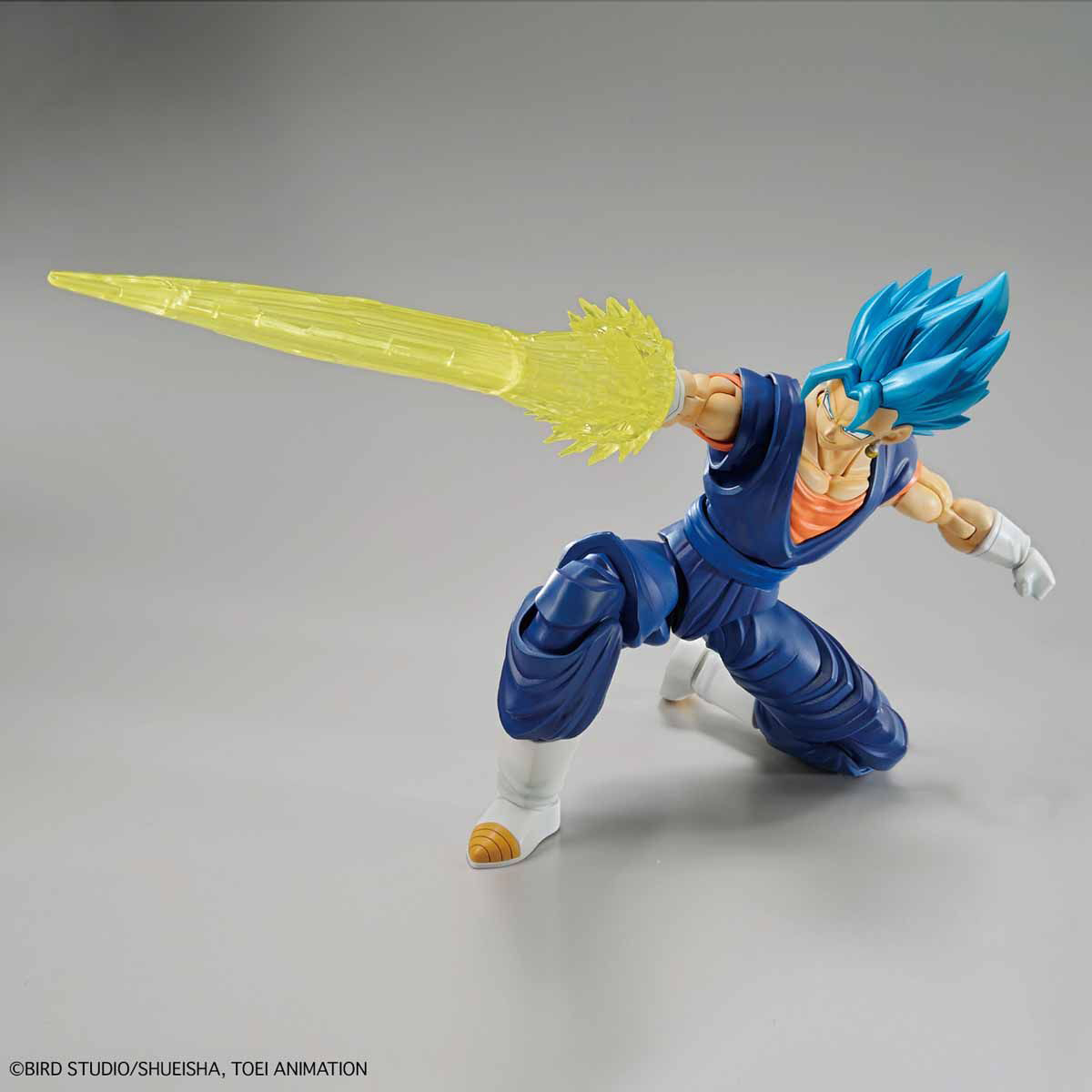 Mô hình lắp ráp Dragon Ball Super Saiyan God Super Saiyan Vegetto - Bandai